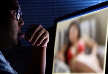 पति की हरकत से मचा हंगामा: पत्नी का निजी वीडियो बनाकर किया वायरल nude video call