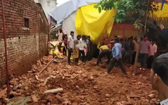 Sagar accident wall collapse